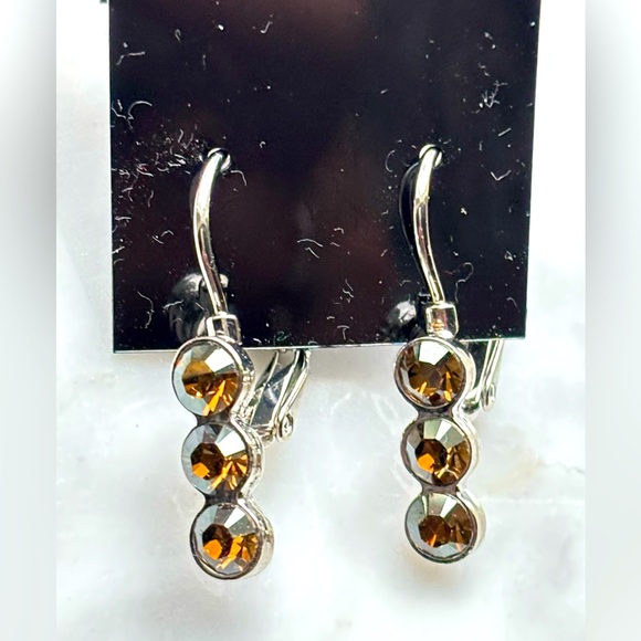 Sabika -Inspired Crystal Earrings - NWT - Picture 1 of 8